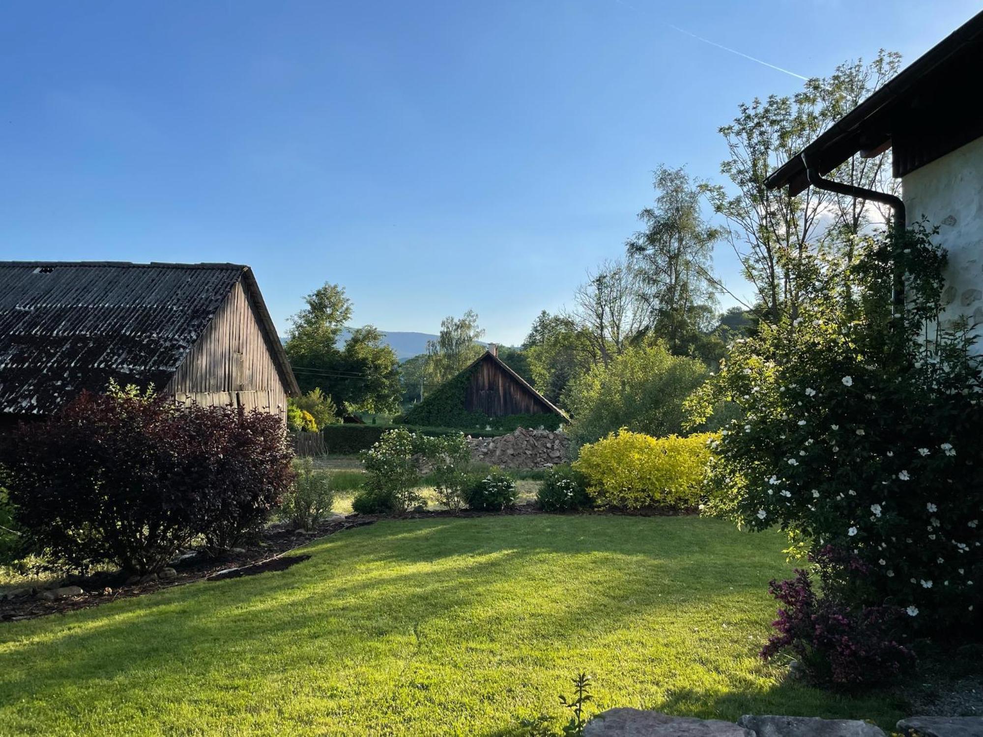Chalupa Na peci Želnava Exterior foto